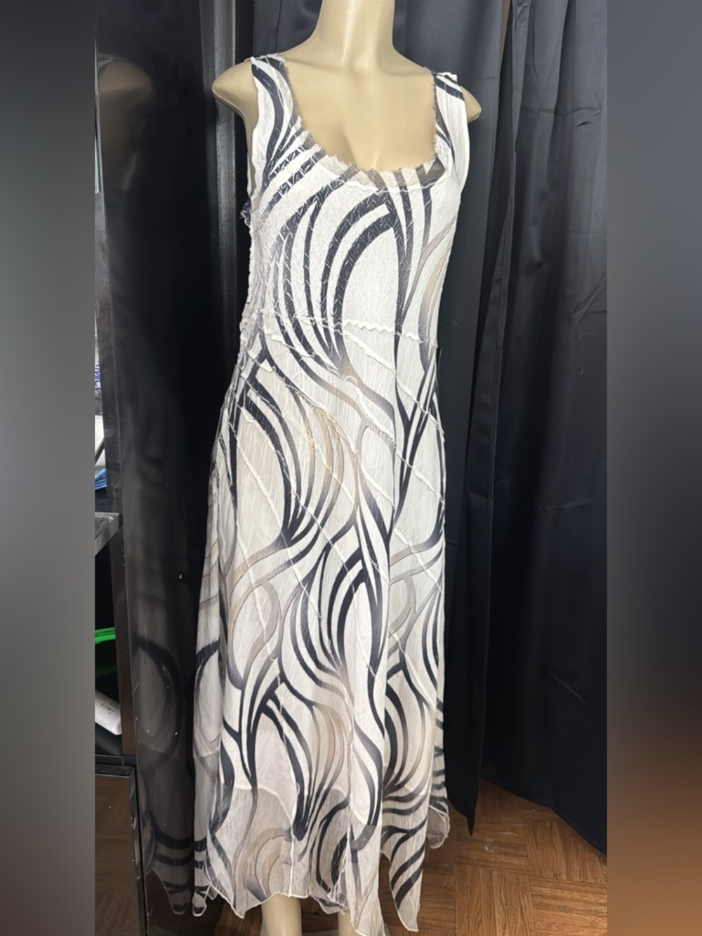 Komarov White Maxi Dress with Black and Gray Wave Print